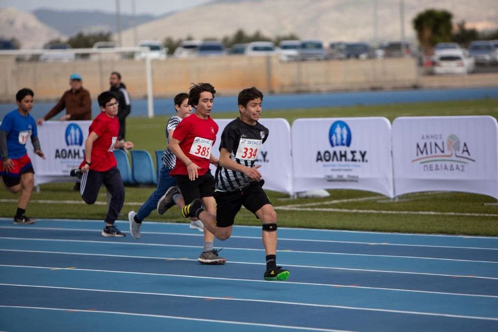 Οι Κ12 και Κ14… εγκαινίασαν το πανέμορφο καινούργιο στάδιο στίβου του Αρκαλοχωρίου runbeat.gr